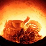 Максимально возможное измельчение металла – одно из главных условий плавки латуни в домашних условиях