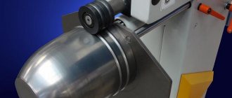 Работа зиговочной машины: нанесение двойного круглого фальца на заготовку цилиндрической формы