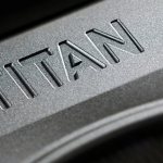 Титан обладает красивой структурой, а фрезеровка титана позволяет получать из него даже украшения